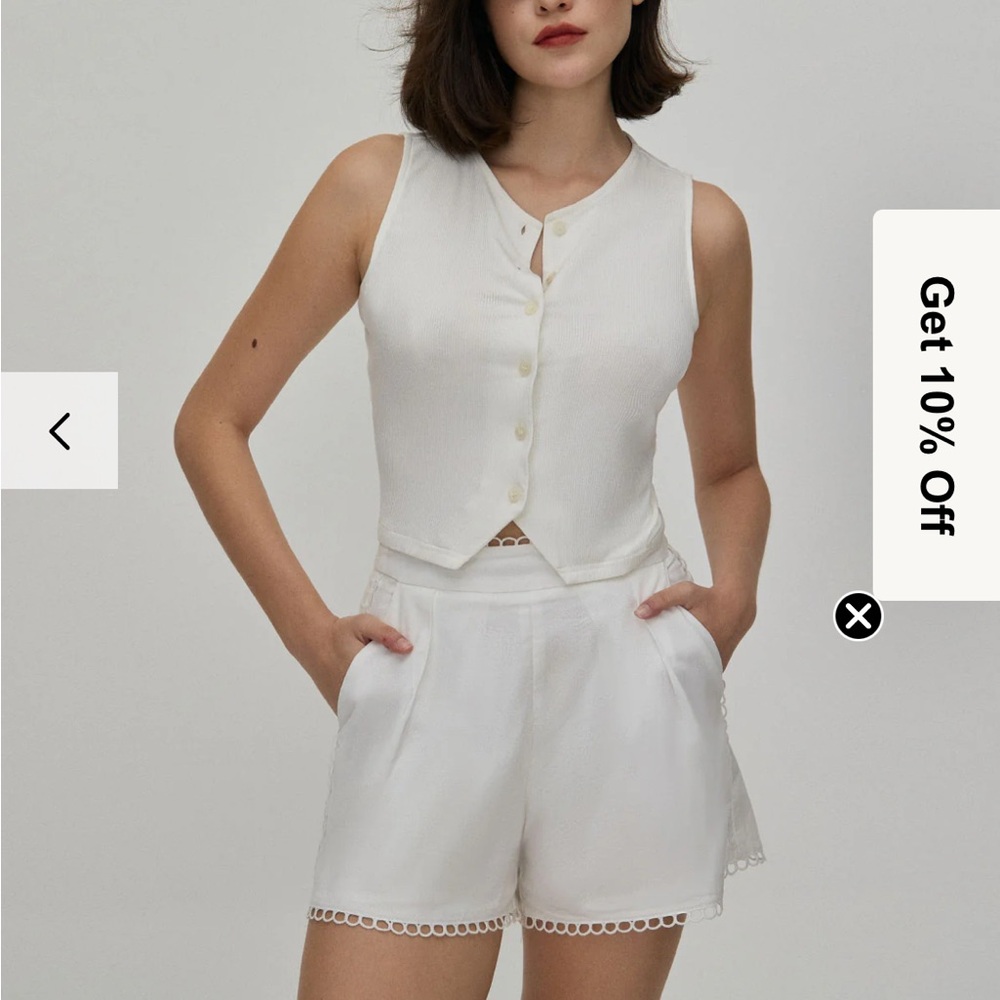 RIHOAS White High Waist Lace Trim Shorts